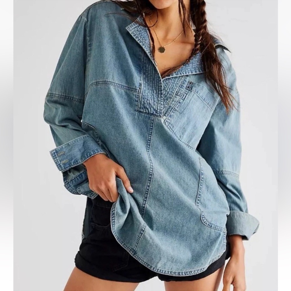 We The Free Light Blue Denim Pullover Shirt